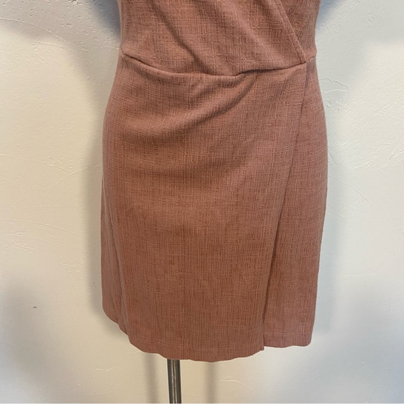 MADEWELL MAUVE CROSS FRONT WRAP FLUTTER SLEEVE LIGHTWEIGHT FIT FLARE MINI DRESS - Picture 7 of 13